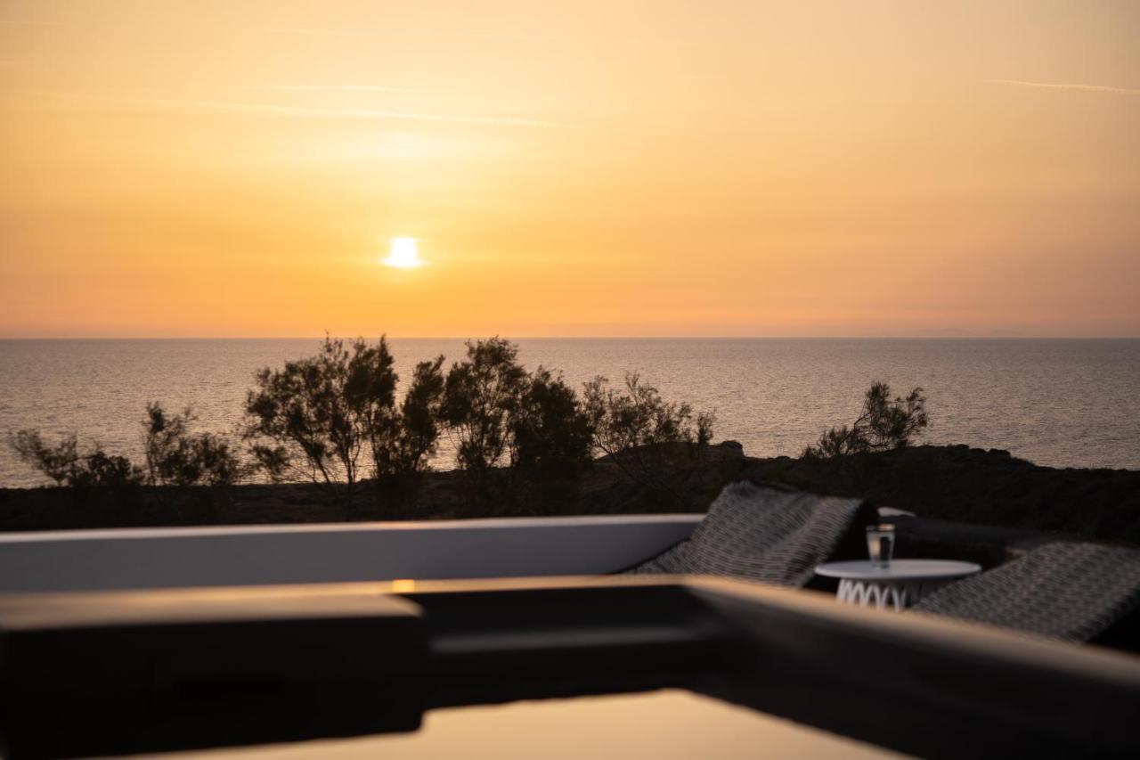 Akri Suites Vourvoúlos Екстериор снимка