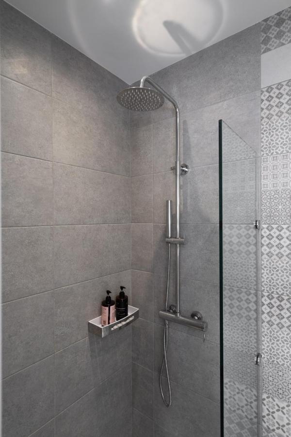 Akri Suites Vourvoúlos Екстериор снимка