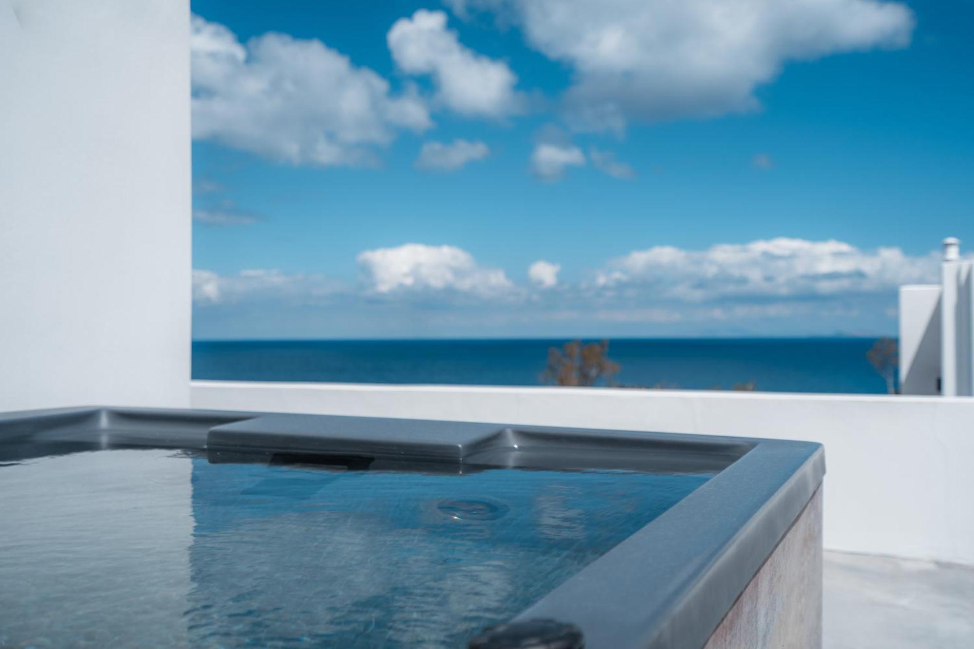 Akri Suites Vourvoúlos Екстериор снимка