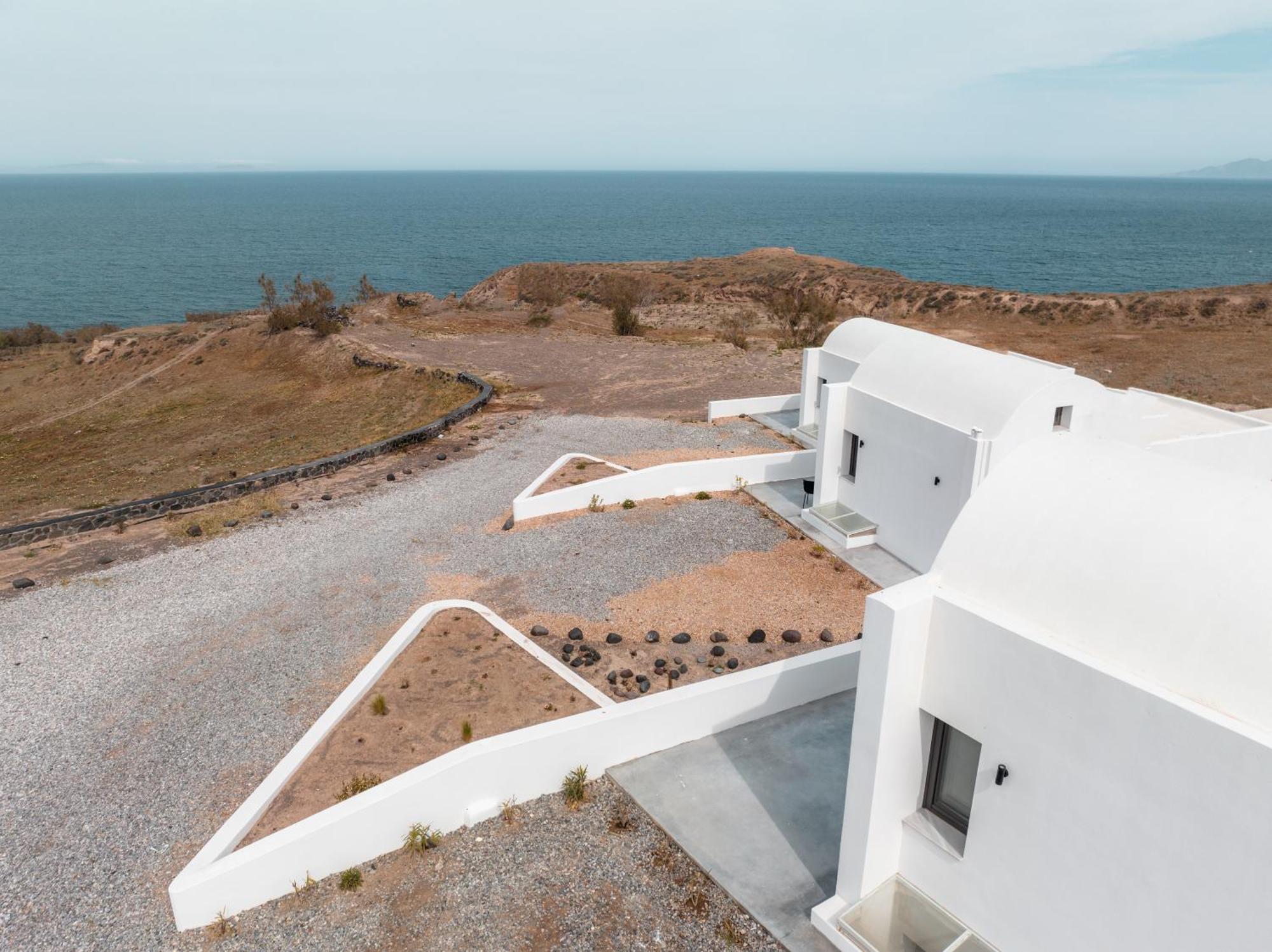 Akri Suites Vourvoúlos Екстериор снимка
